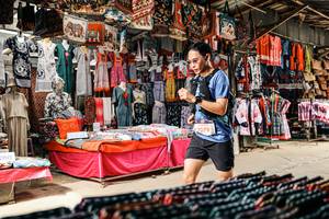 BIB: 
                            <button type="button" onclick="openModal(25556307)" class="btn btn-primary btn-sm float-right btn-popup" data-toggle="modal" data-target=".modal-high-quality">
                        <i class="fas fa-shopping-cart"></i> Add to Cart
                    </button>
                                            <button type="button" onclick="isThisMe(25556307, true)" class="btn btn-success btn-sm float-right btn-popup btn-isme hidden" data-toggle="tooltip" data-placement="bottom" title="นี่คือรูปของคุณใช่ไหม คลิกที่นี่เพื่อเอาเข้าอัลบั้ม">
                        <i class="fas fa-plus"></i> Add to album
                    </button>
                    <button type="button" onclick="isThisMe(25556307, false)" class="btn btn-warning btn-sm float-right btn-popup btn-isnotme hidden">
                        <i class="fas fa-ban"></i> Remove from album
                    </button>